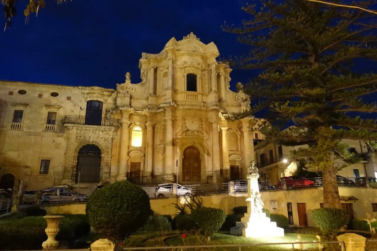 Appartamento Vespa Noto 0*,  Italia